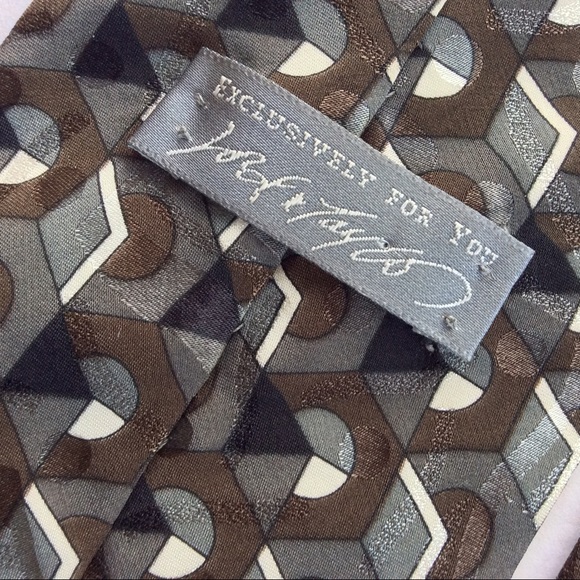 LORD & TAYLOR SILK TIE - Picture 3 of 5